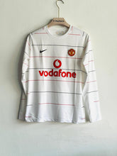 Manchester United full sleeves football jersey