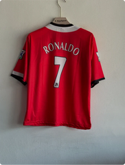 MANCHESTER UNITED 2004-05 HOME KIT RONALDO FIVESLEEVE