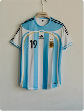 ARGENTINA 2006 HOME KIT MESSI PRINTED PREMIUM