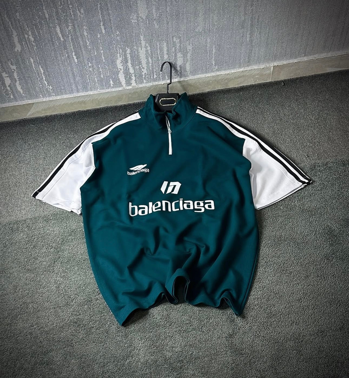 Green balenciaga printed zipper