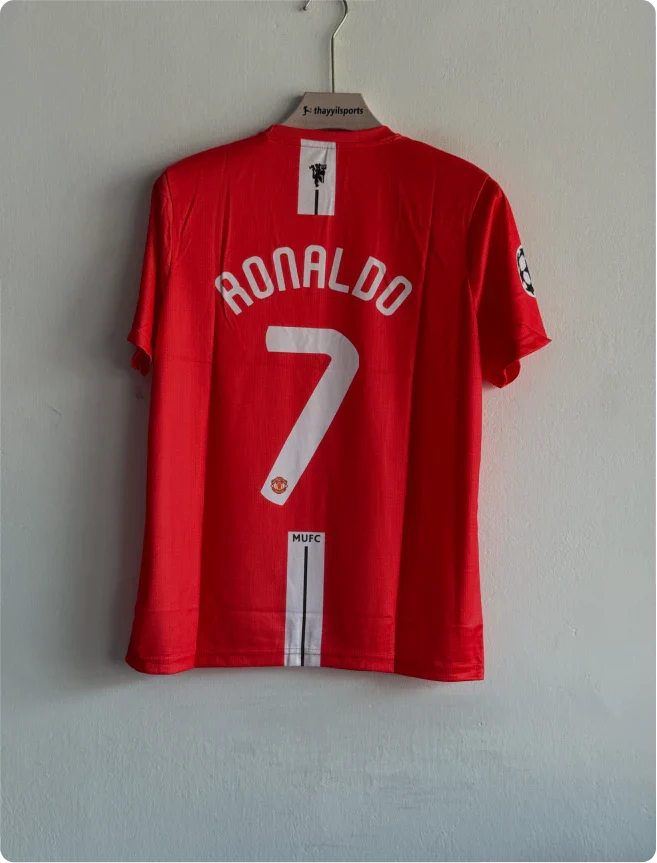 MANCHESTER UNITED 2007-08 HOME KIT RONALDO