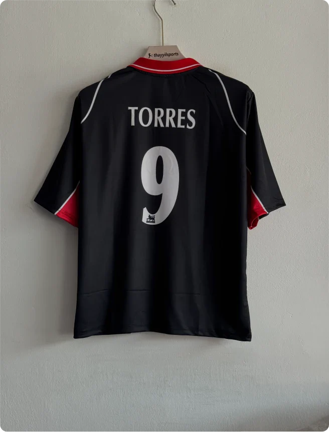 LIVERPOOL 2002 TRAINING KIT TORRES FIVESLEEVE POLO