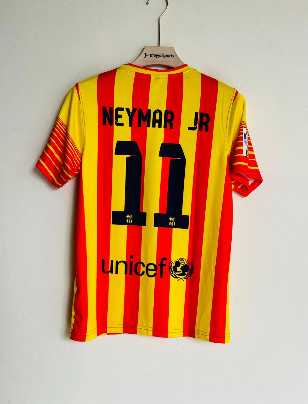 BARCELONA 2013-14 AWAY KIT NEYMER