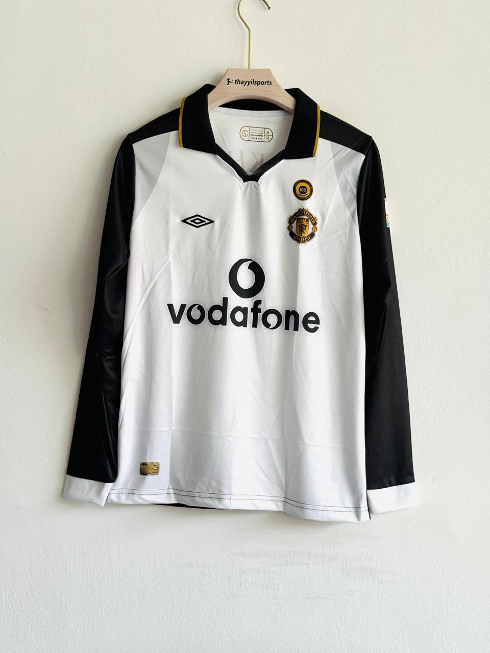 Manchester United latest 25/26 jersey